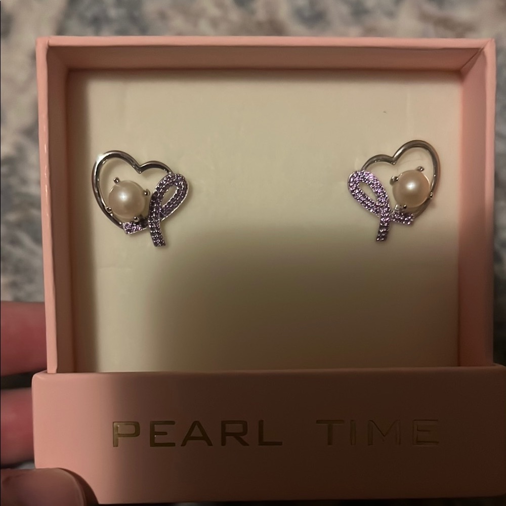 Silver and Purple Heart Earrings Real pearls